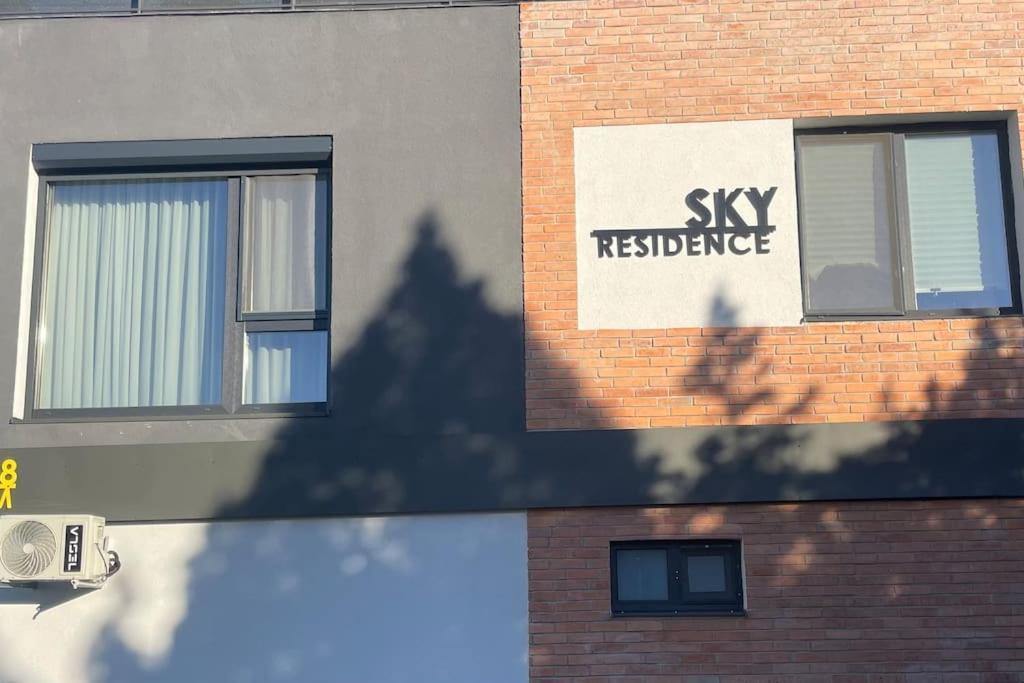 Sky Residence Airport Otopeni 12 Exterior photo